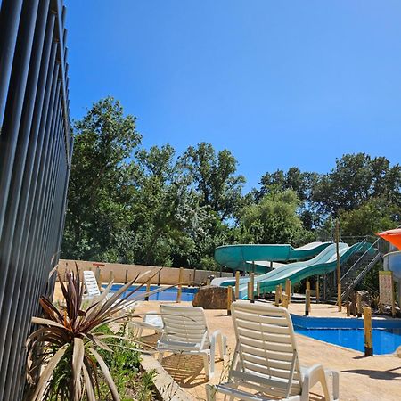 Mobile-home hyeres var climatisé dans camping avec piscine jusqu'à 6 personnes Esterno foto
